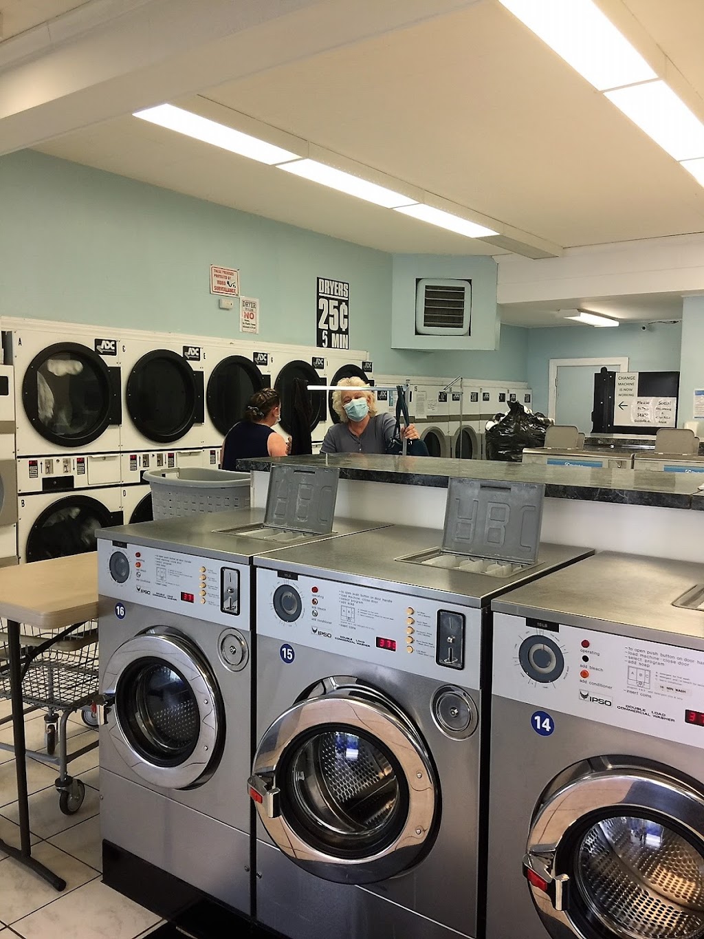 Salisbury Village Laundromat & Simply Sharp Knife & Scissor Sharpening Service | 6 Elm St, Salisbury, MA 01952, USA | Phone: (978) 572-5912