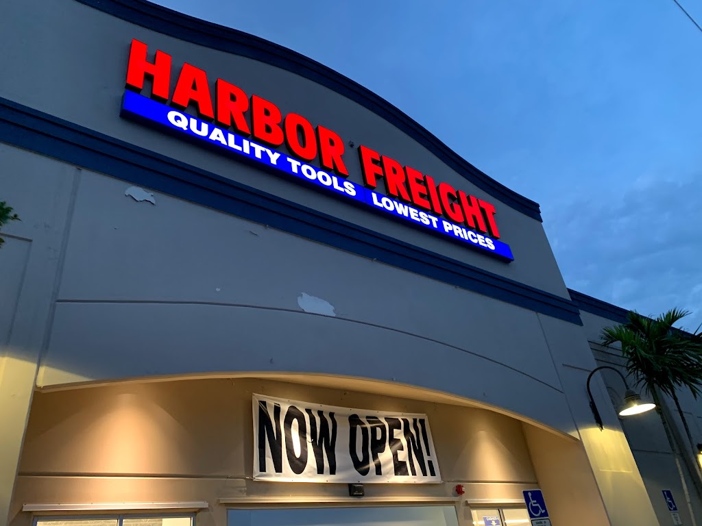 Harbor Freight Tools | 3935 N Federal Hwy, Oakland Park, FL 33308, USA | Phone: (754) 999-3536