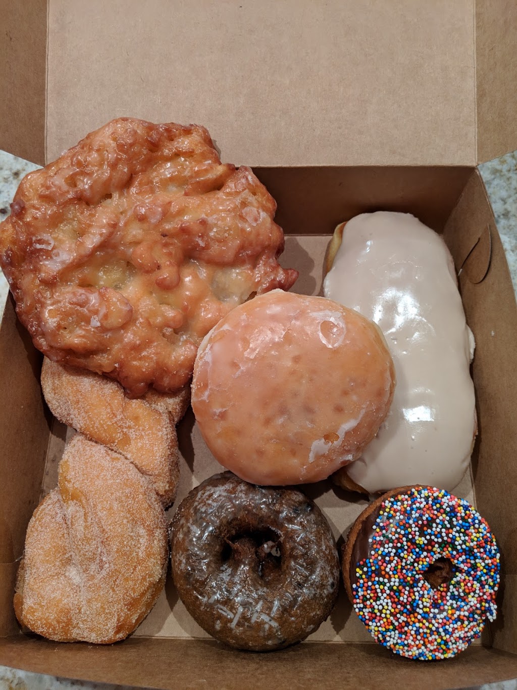 Donut Express | 9841 3rd Street Rd, Louisville, KY 40272, USA | Phone: (502) 935-8898