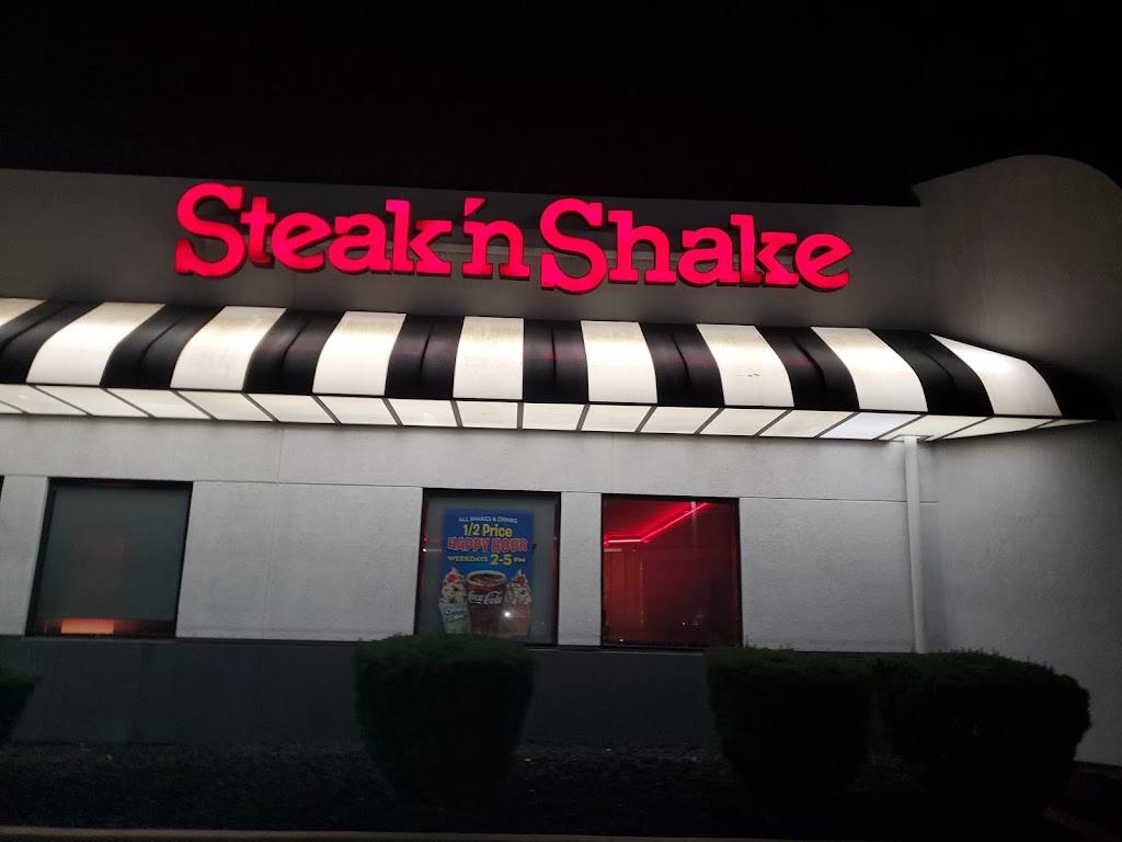 Steak n Shake | 1520 Ogden Ave, Downers Grove, IL 60515, USA | Phone: (630) 963-1175