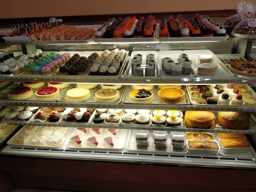 Marios Bakery | 409 Merrick Rd, Oceanside, NY 11572, USA | Phone: (516) 766-0891