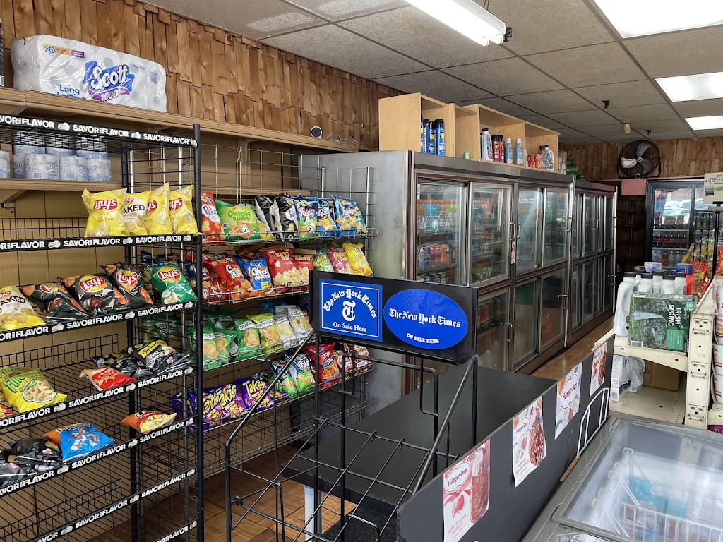 Jnhee Deli & Grocery Inc | 670 Port Washington Blvd, Port Washington, NY 11050, USA | Phone: (516) 944-8544