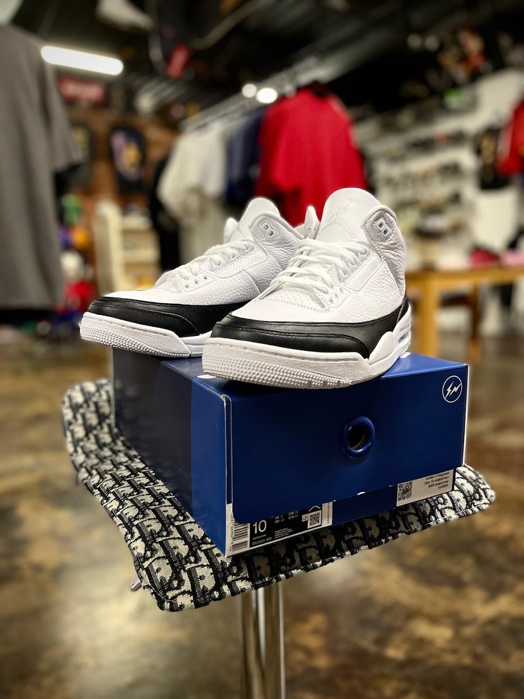 10th St Sneaks | 3904 A, 3904 NW 10th St, Oklahoma City, OK 73107, USA | Phone: (405) 226-0703