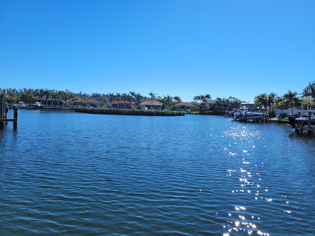 Paradise Boat Tours | 200 Bridge St, Bradenton Beach, FL 34217, USA | Phone: (941) 465-8624