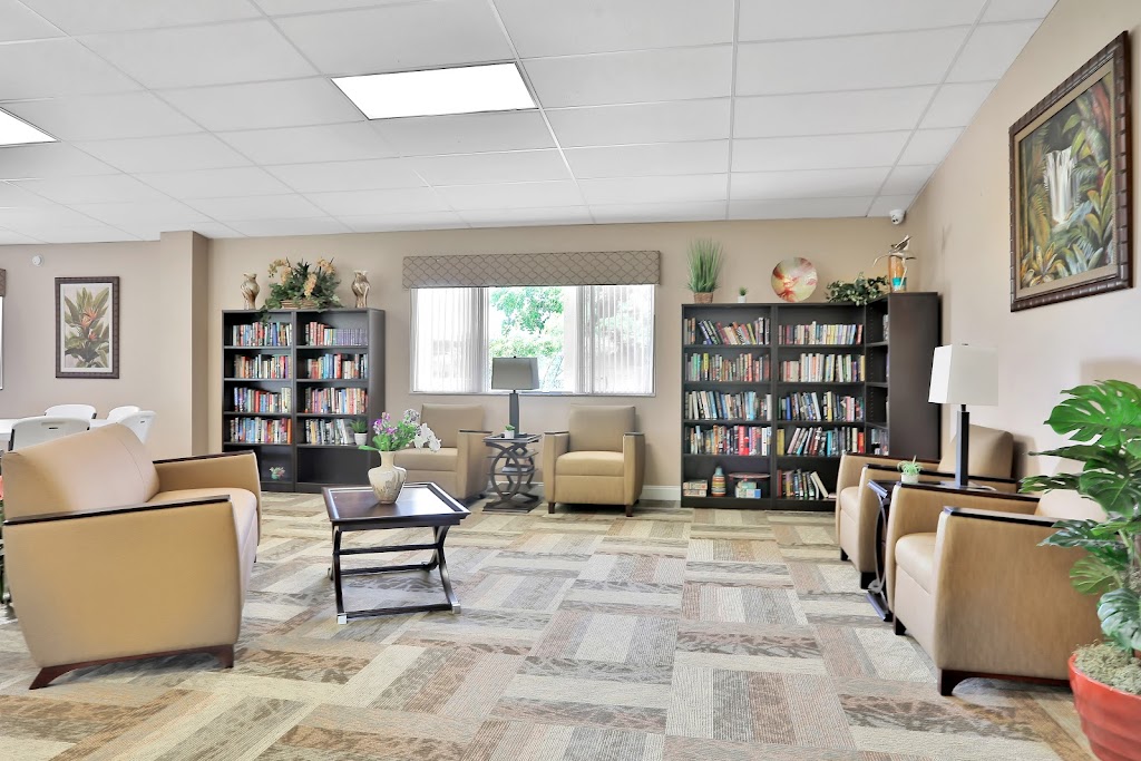 Hawaiian Village | 104 63rd Ave W, Bradenton, FL 34207, USA | Phone: (941) 755-6103