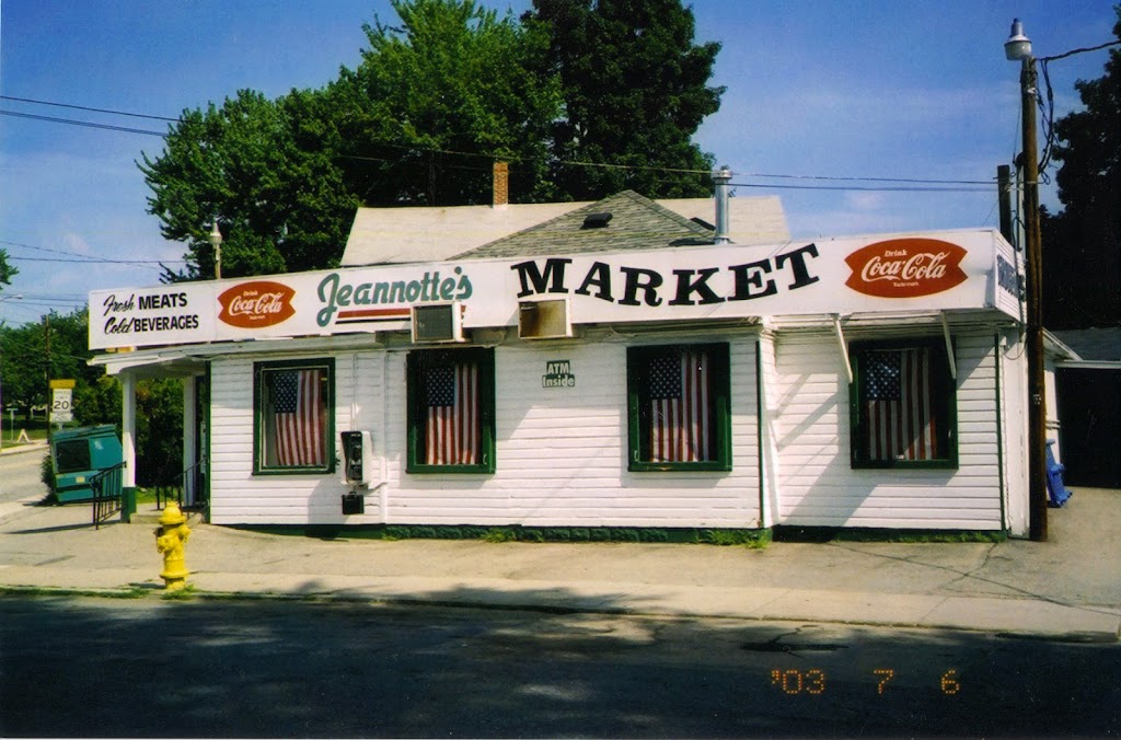 Jeannottes Market | 2 Courtland St, Nashua, NH 03064, USA | Phone: (603) 882-0161