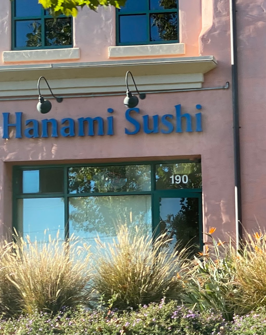 Hanami Sushi | 1295 E Dunne Ave # 190, Morgan Hill, CA 95037, USA | Phone: (408) 778-6288