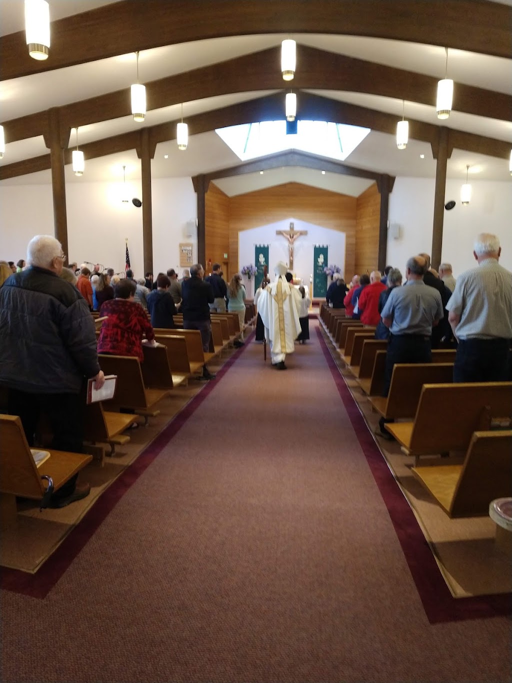 St Edward Catholic Church | 10990 NW 313th Ave, North Plains, OR 97133, USA | Phone: (503) 647-2131