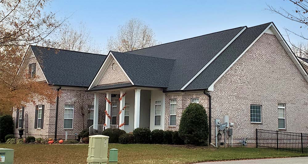 Newsom Roofing | 402 Alexander Blvd, Spring Hill, TN 37174, USA | Phone: (615) 614-2144