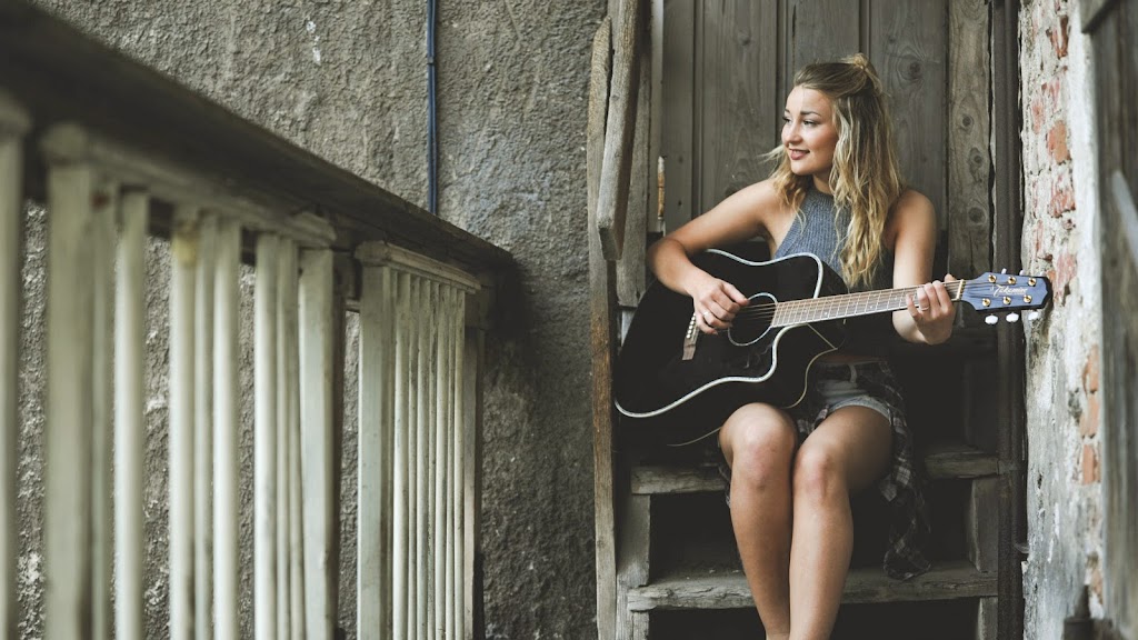 TR Music & Voice Lessons - Sunday