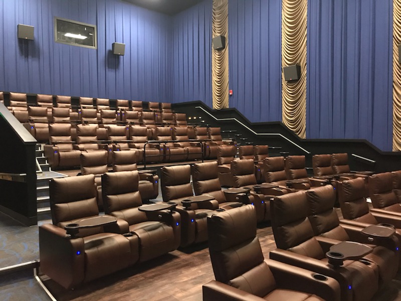 B&B Theatres Overland Park 16 | 8601 W 135th St, Overland Park, KS 66223, USA | Phone: (913) 871-5352