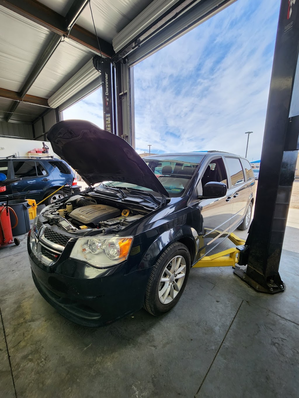 Spencer Auto Repair | 26096 N Contractors Rd Yard B, Florence, AZ 85132, USA | Phone: (480) 331-4292