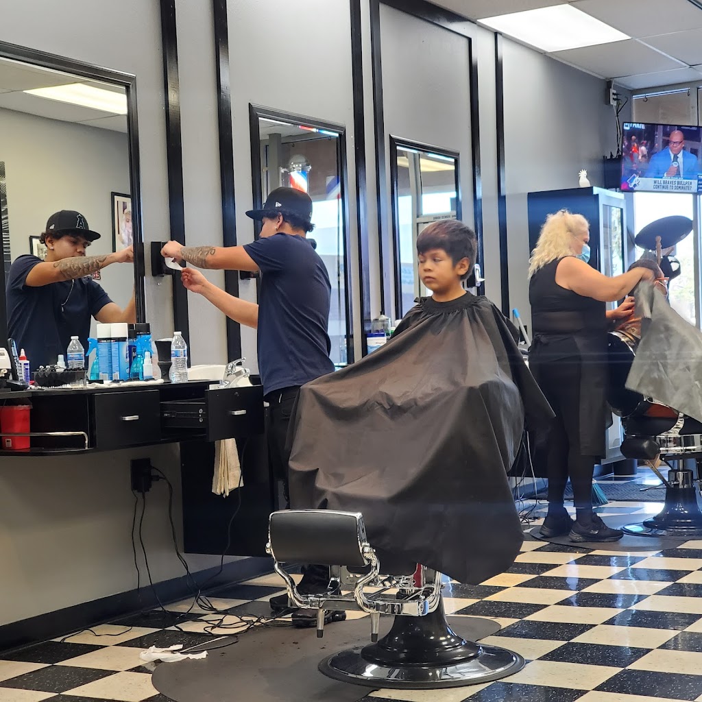 Royaltys Barber Shop | 1274 W Foothill Blvd B, Upland, CA 91786 | Phone: (909) 946-2002
