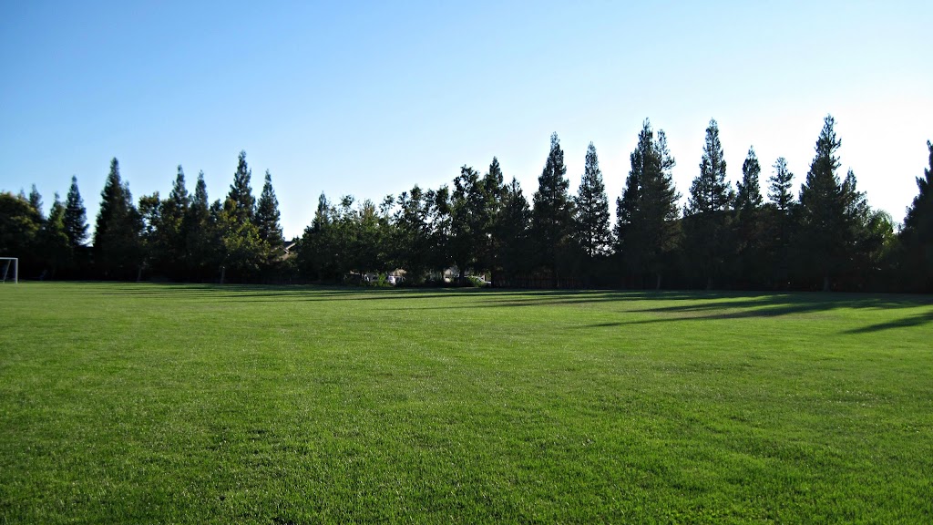 H. C. Elliott Park | 1421 Cushendall Dr, Roseville, CA 95747, USA | Phone: (916) 772-7529