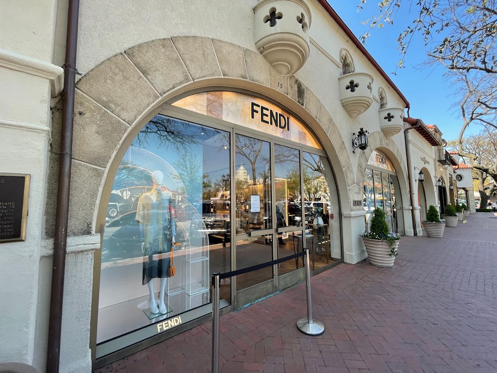 FENDI Dallas Highland Park Village Store | 16 Highland Park Village Building B, Dallas, TX 75205, USA | Phone: (214) 252-8820
