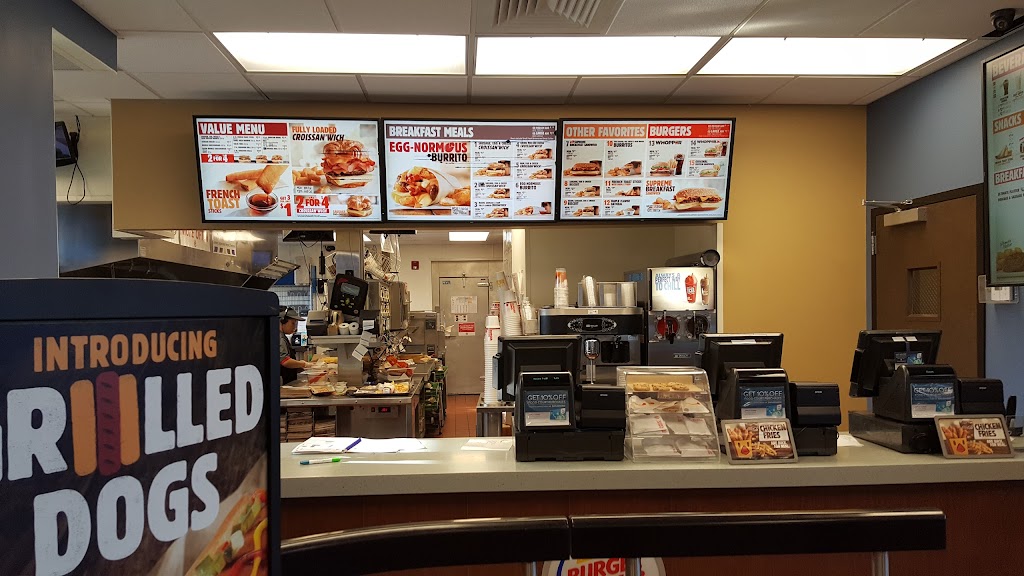 Burger King | 7150 Arnold St, Oklahoma City, OK 73145, USA | Phone: (405) 732-1652