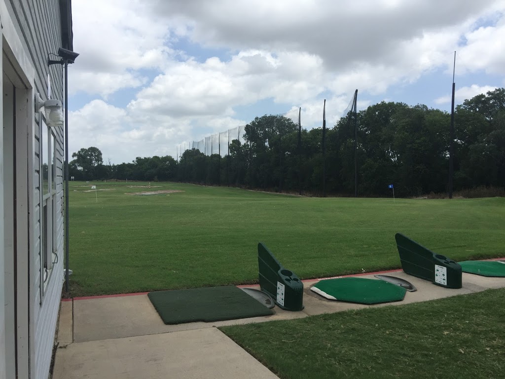 Golf Center of Arlington | 1301 NE Green Oaks Blvd, Arlington, TX 76006, USA | Phone: (817) 469-9005