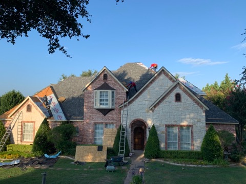 Billy Harris Roofing | 7531 Benbrook Pkwy, Benbrook, TX 76126, USA | Phone: (817) 249-3338