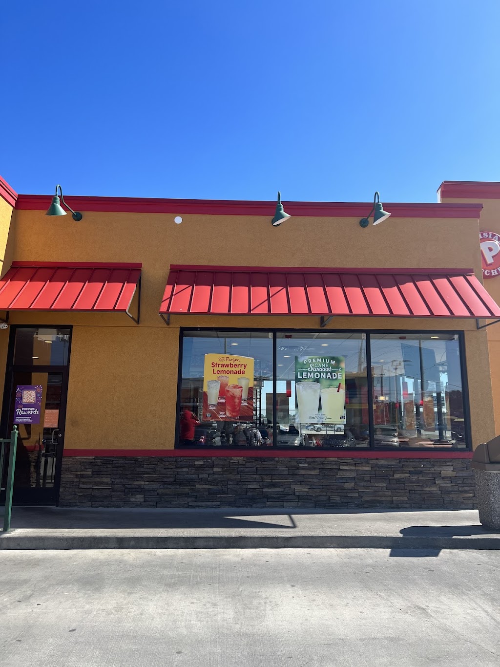 Popeyes Louisiana Kitchen | 9111 Will Clayton Pkwy, Humble, TX 77338, USA | Phone: (346) 345-2987