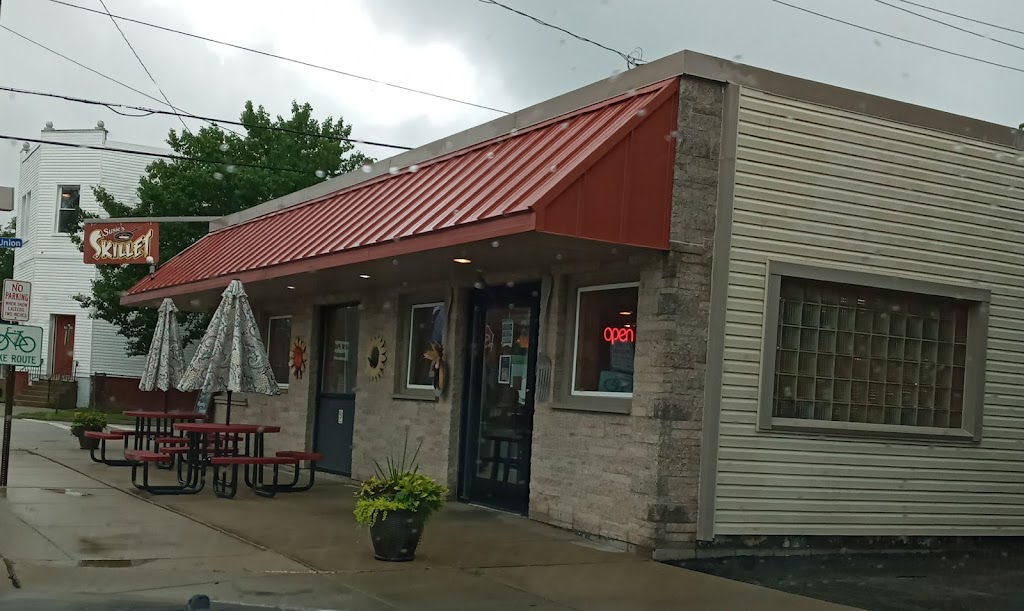 The Skillet | 101 S Main St, Walbridge, OH 43465, USA | Phone: (567) 249-4202