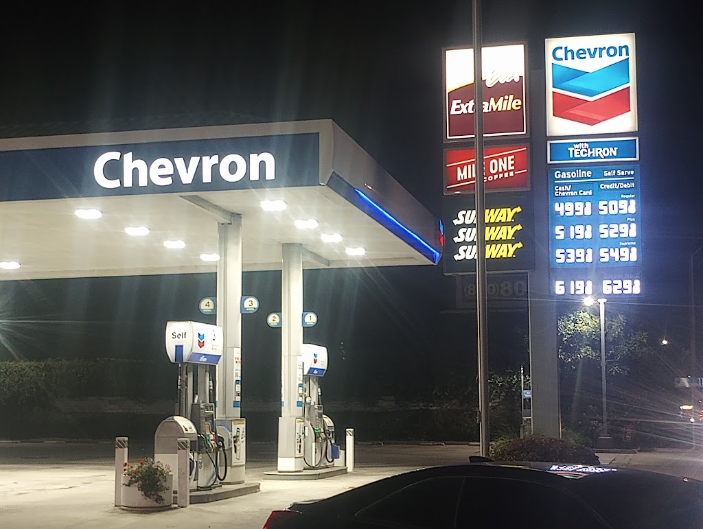 Chevron | 13129 Valley Blvd, La Puente, CA 91746, USA | Phone: (626) 934-7334