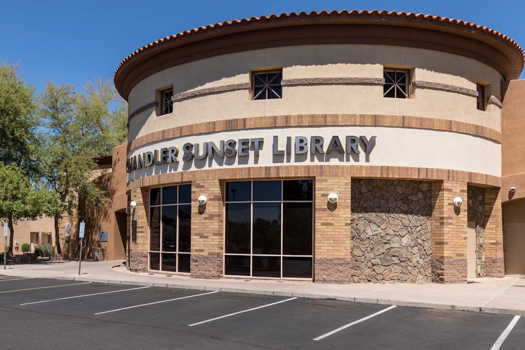 Chandler Public Library - Sunset | 4930 W Ray Rd, Chandler, AZ 85226, USA | Phone: (480) 782-2800