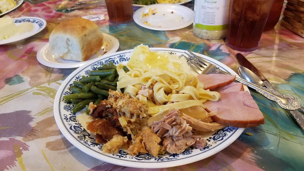 Amish Meal at the home of Earl & Lisa Miller | 15842 S 428, Chouteau, OK 74337, USA | Phone: (918) 476-7891