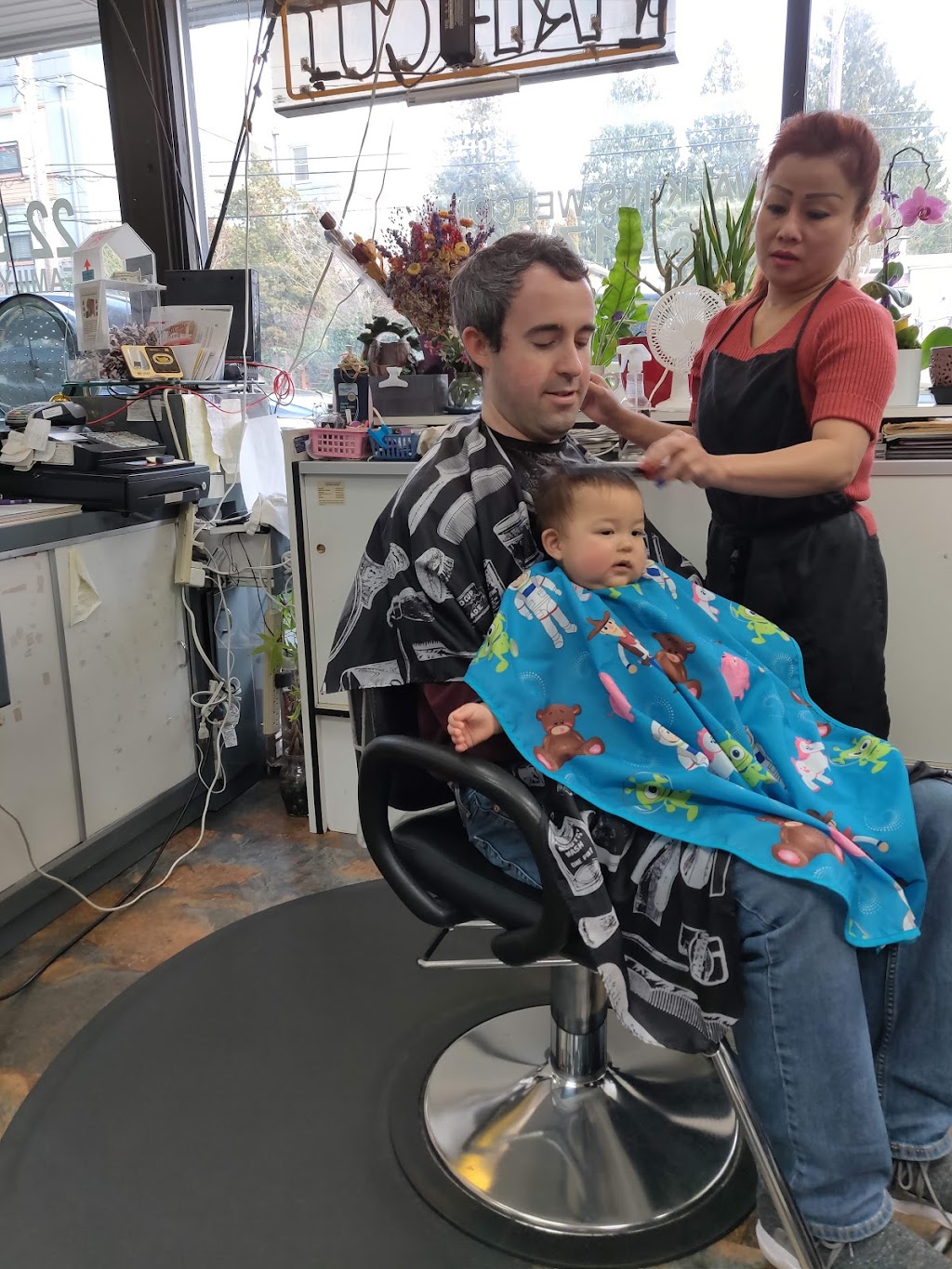 22Salon | 10535 Greenwood Ave N, Seattle, WA 98133 | Phone: (206) 417-0482