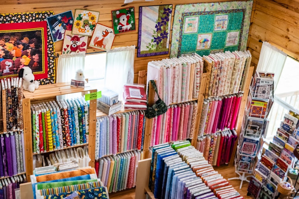 The Quilt Cabin | 1703 OH-28, Goshen, OH 45122, USA | Phone: (513) 722-7332