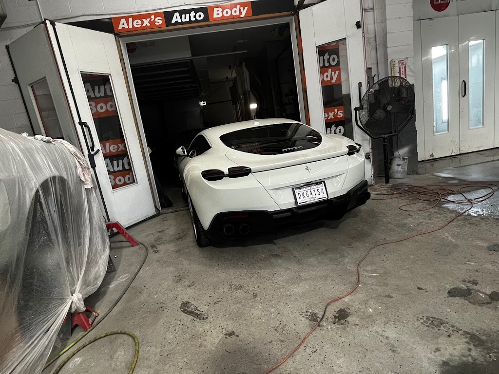 Alexs Auto Body | 2260 McDonald Ave, Brooklyn, NY 11223, USA | Phone: (718) 996-3650