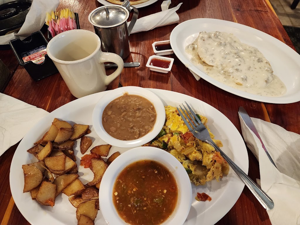 Country Cafe | 217 US-77, Waxahachie, TX 75165, USA | Phone: (972) 923-0214