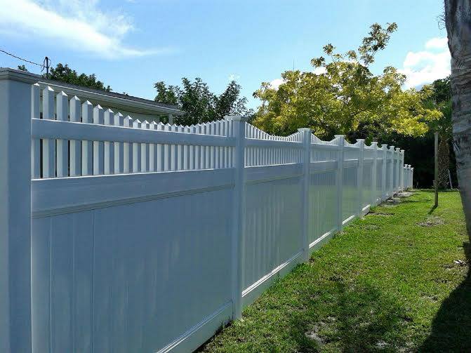 Florida Fence | 9219 Delft Rd, Sarasota, FL 34240, USA | Phone: (941) 921-4659