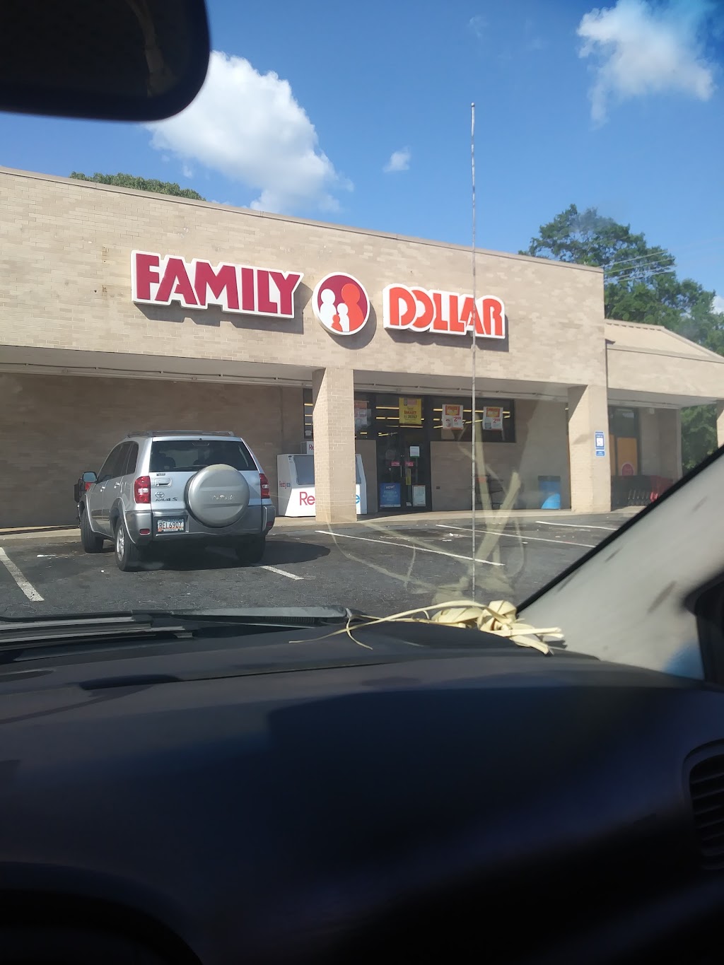 Family Dollar | 159 Temple Ave A, Newnan, GA 30263, USA | Phone: (470) 683-5296