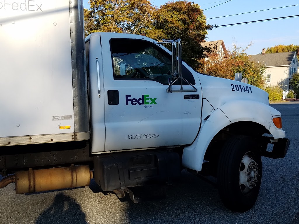 FedEx Ground | 1 Commerce Center Dr, Dover, NJ 07801, USA | Phone: (800) 463-3339