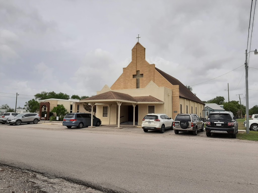 Immaculate Conception Church | 212 N Barnett St, Marion, TX 78124, USA | Phone: (830) 914-2411