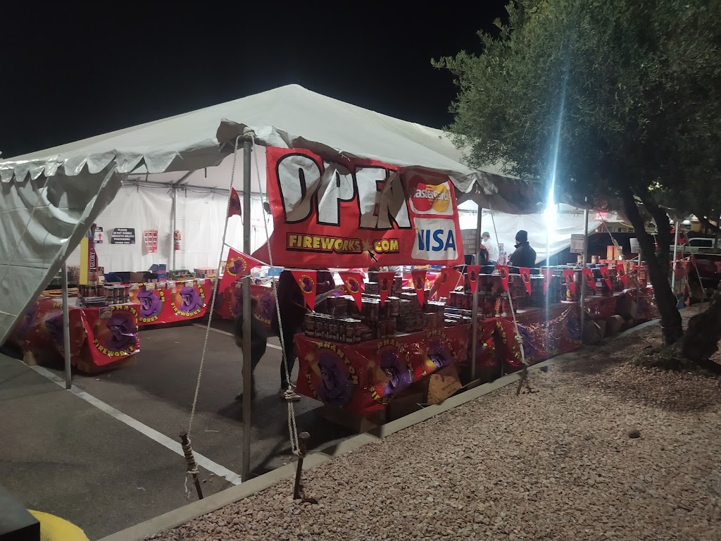 Phantom Fireworks Stand (Open Dec. 26 - 31) | 7915 N Oracle Rd, Oro Valley, AZ 85704, USA | Phone: (330) 746-1064