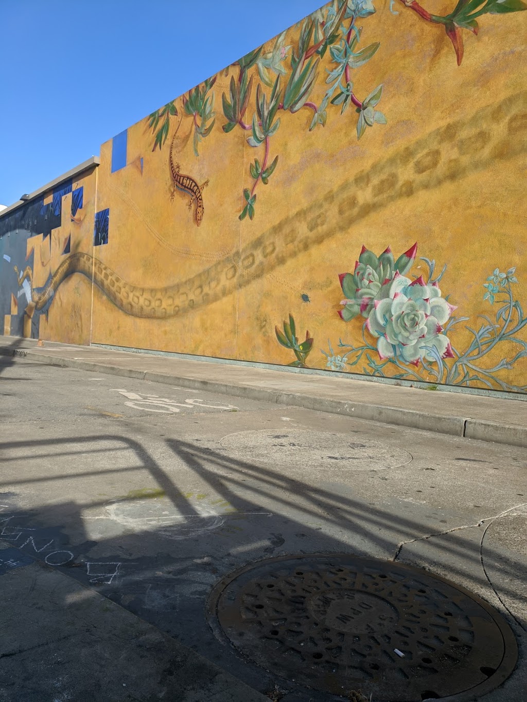 Duboce Bikeway Mural | 2020 Market St, San Francisco, CA 94114, USA | Phone: (415) 255-8488