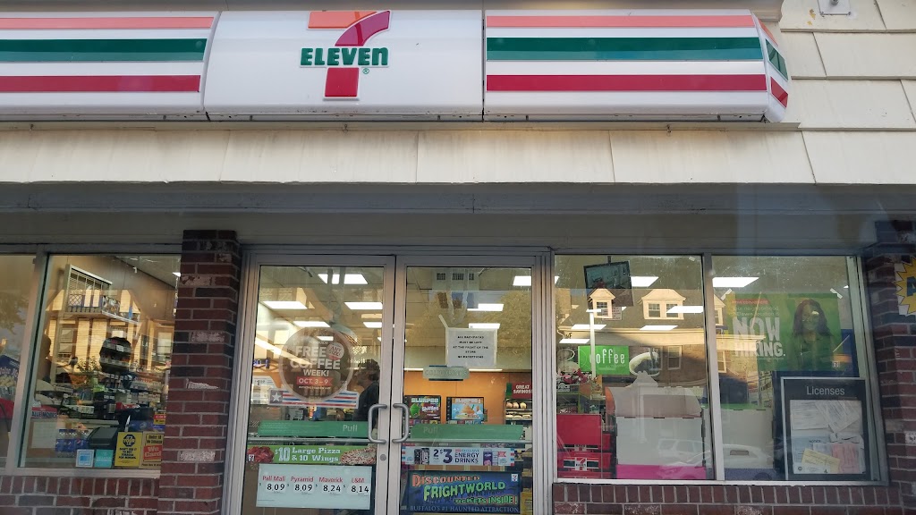 7-Eleven | 304 Elmwood Ave, Buffalo, NY 14222, USA | Phone: (716) 882-2555