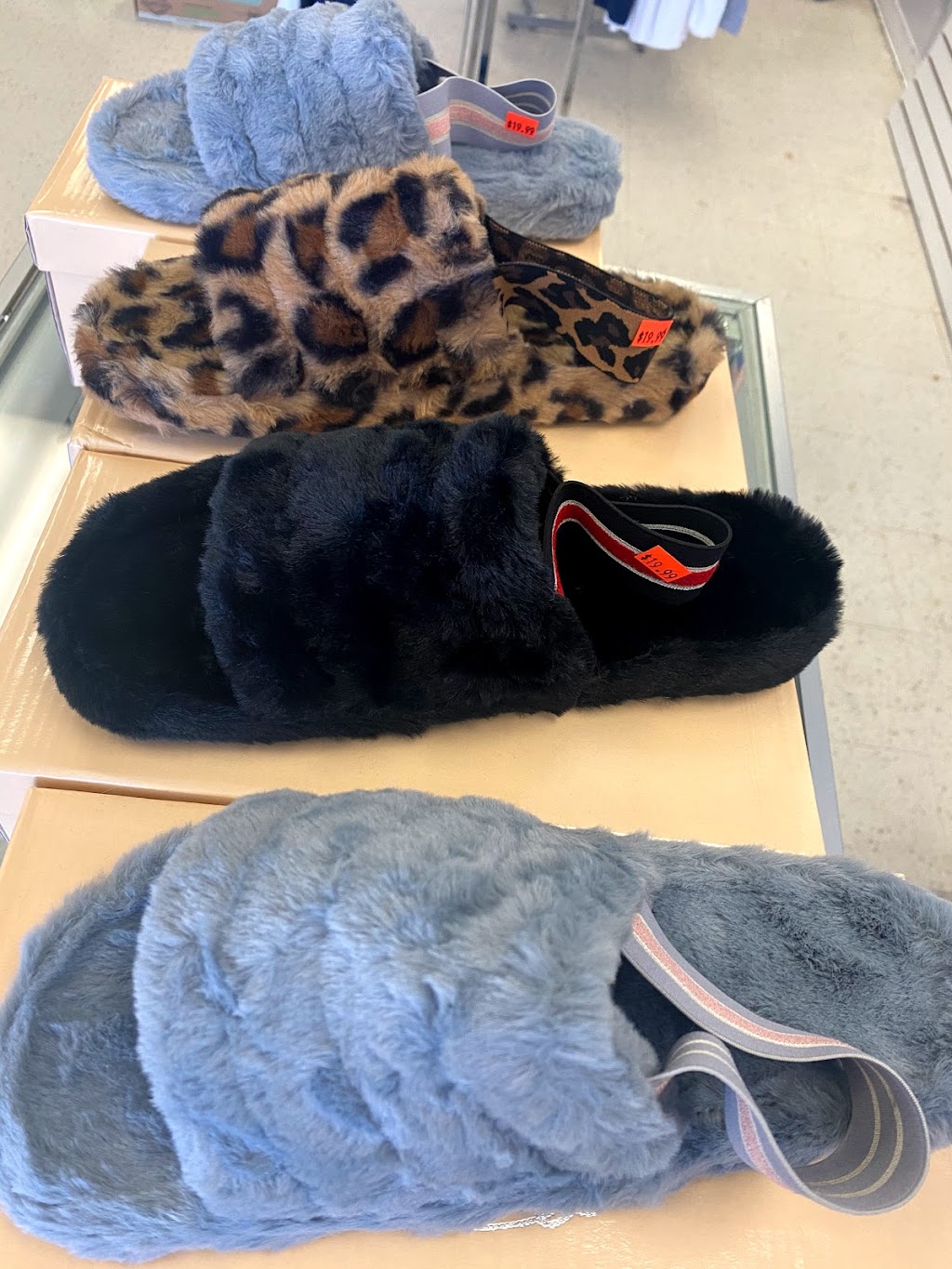 T SHIRT AVE | 944 W 6th St #109, Corona, CA 92882, USA | Phone: (951) 256-4386