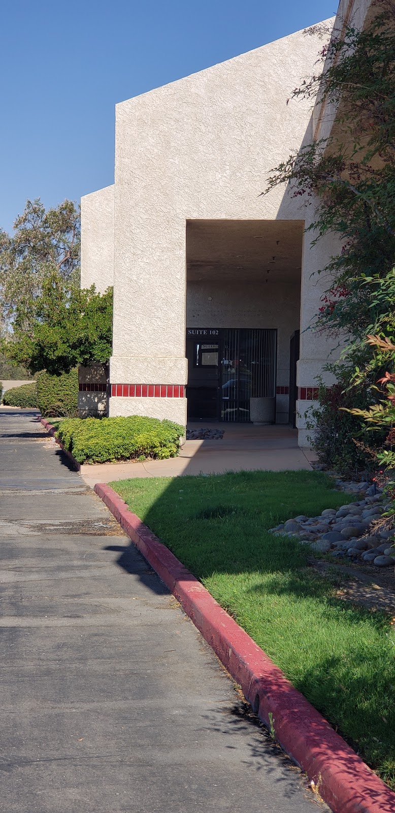 Coach Velia | 16888 Nisqualli Rd, Victorville, CA 92395, USA | Phone: (760) 221-3147