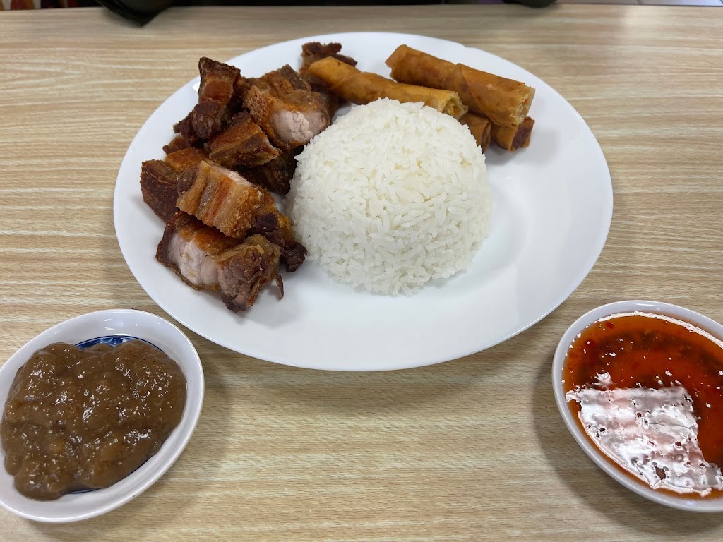 Kain Tayo Filipino Cuisine | 2 W Broadway, Trenton, IL 62293, USA | Phone: (618) 224-6102