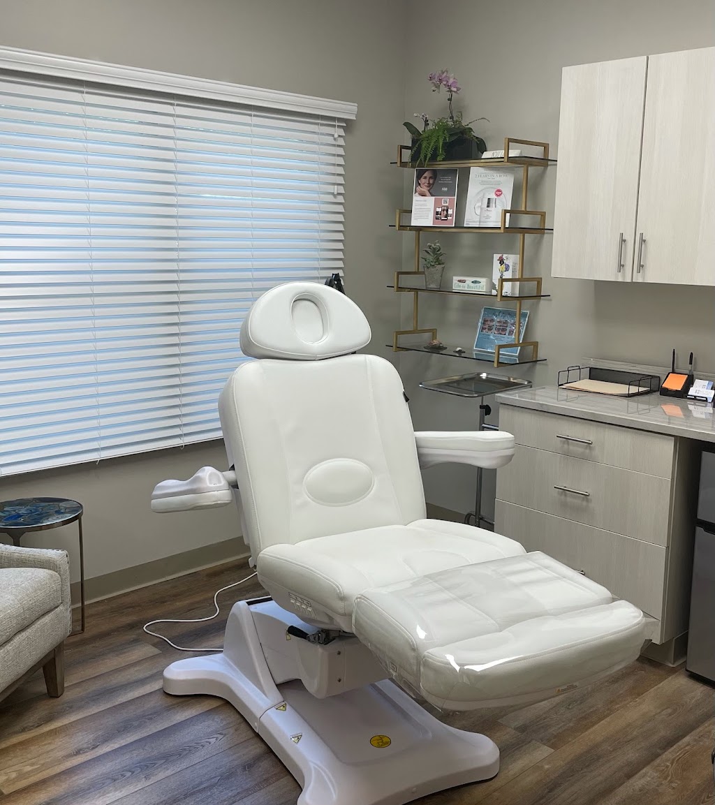 Hush Medical Aesthetics | 4950 York Rd. Suite 1H, Buckingham, PA 18912, USA | Phone: (215) 794-6905