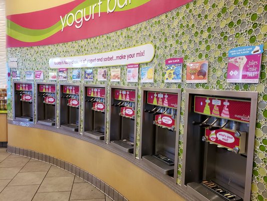 Menchies Frozen Yogurt | 510 Hidden Valley Pkwy Ste 102, Corona, CA 92879, USA | Phone: (951) 898-4523