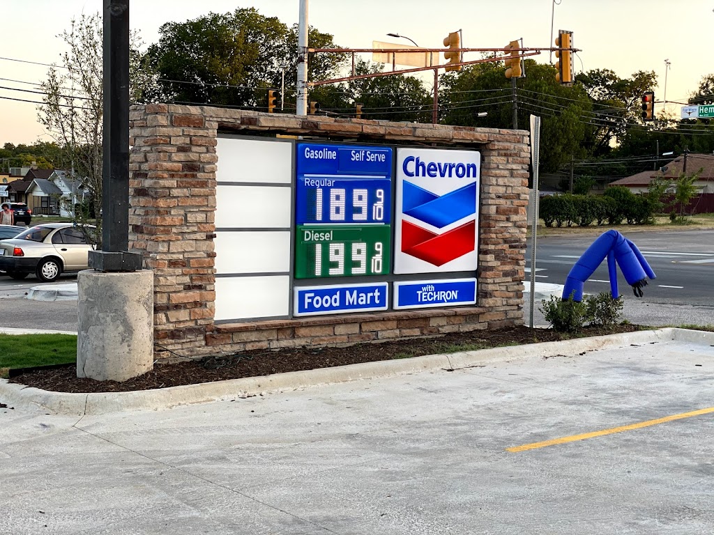 Chevron | 4053 Hemphill St, Fort Worth, TX 76110, USA | Phone: (817) 782-9481