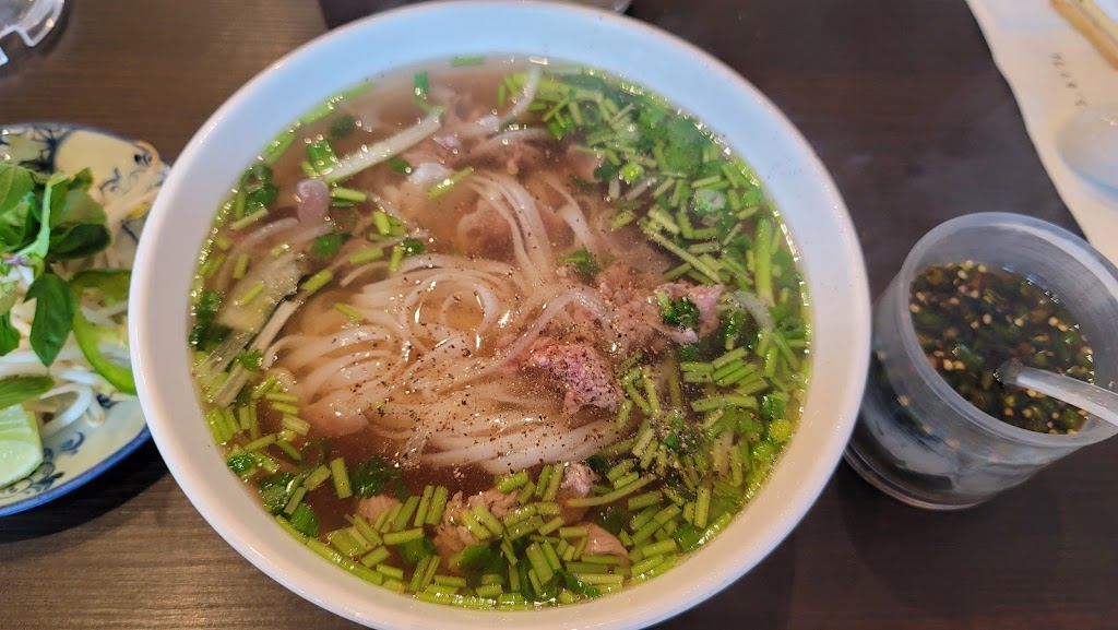 Hanoi Kitchen | 400 Auto Center Dr, Claremont, CA 91711, USA | Phone: (909) 447-2999