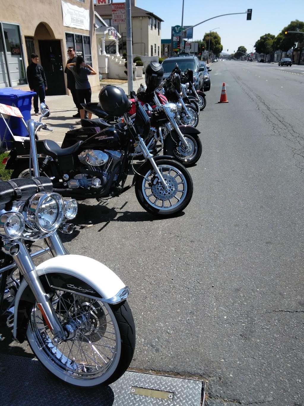 Nuñez Tattoo & piercing | 12724 San Pablo Ave, Richmond, CA 94805, USA | Phone: (510) 233-1262