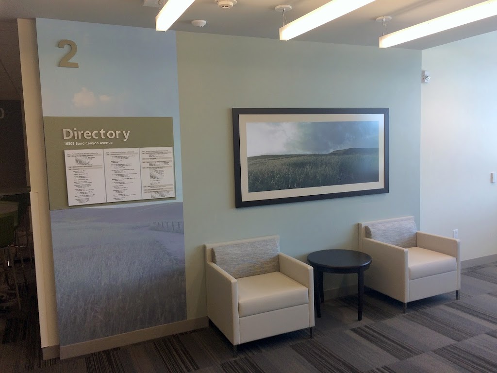 Maan Kattash, MD, FACS, 16305 Sand Canyon Ave 220, Irvine, CA 92618, USA