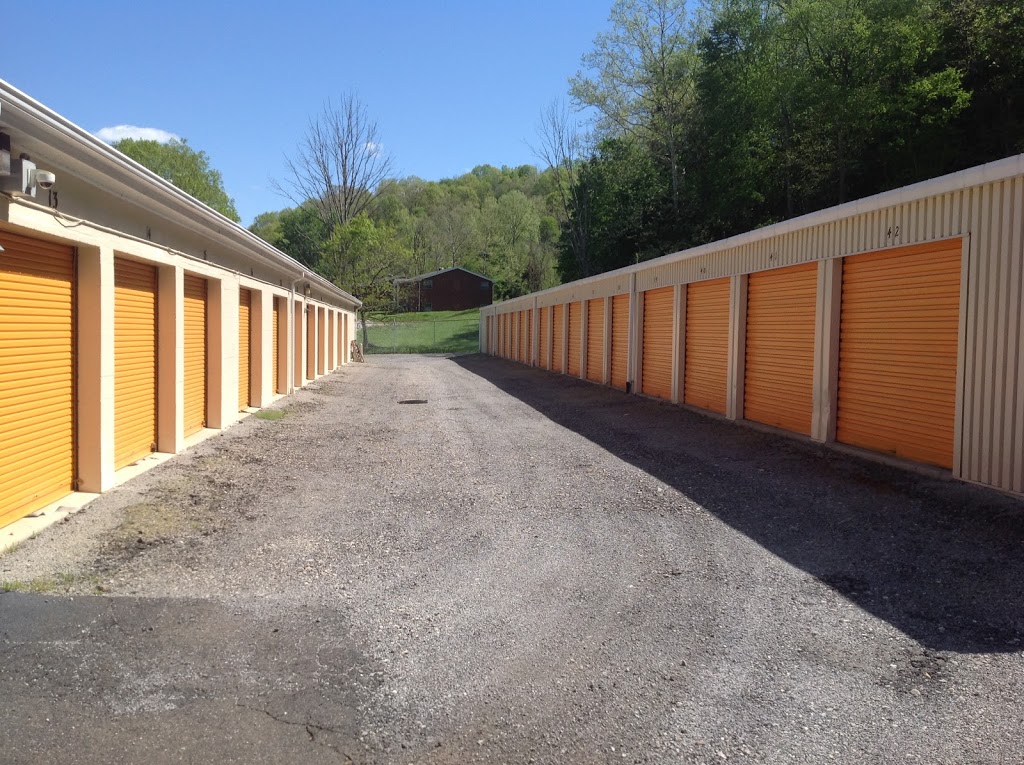 Leet Township Self Storage | 220 Ambridge Ave, Ambridge, PA 15003, USA | Phone: (724) 266-8220