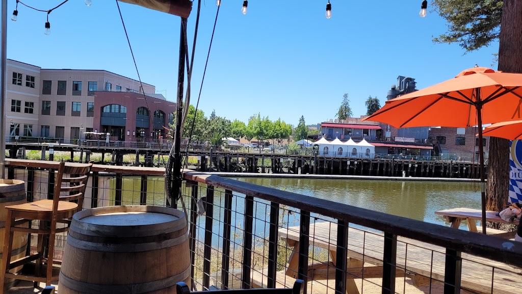 Taps On The River | 54 E Washington St, Petaluma, CA 94952, USA | Phone: (707) 763-6700