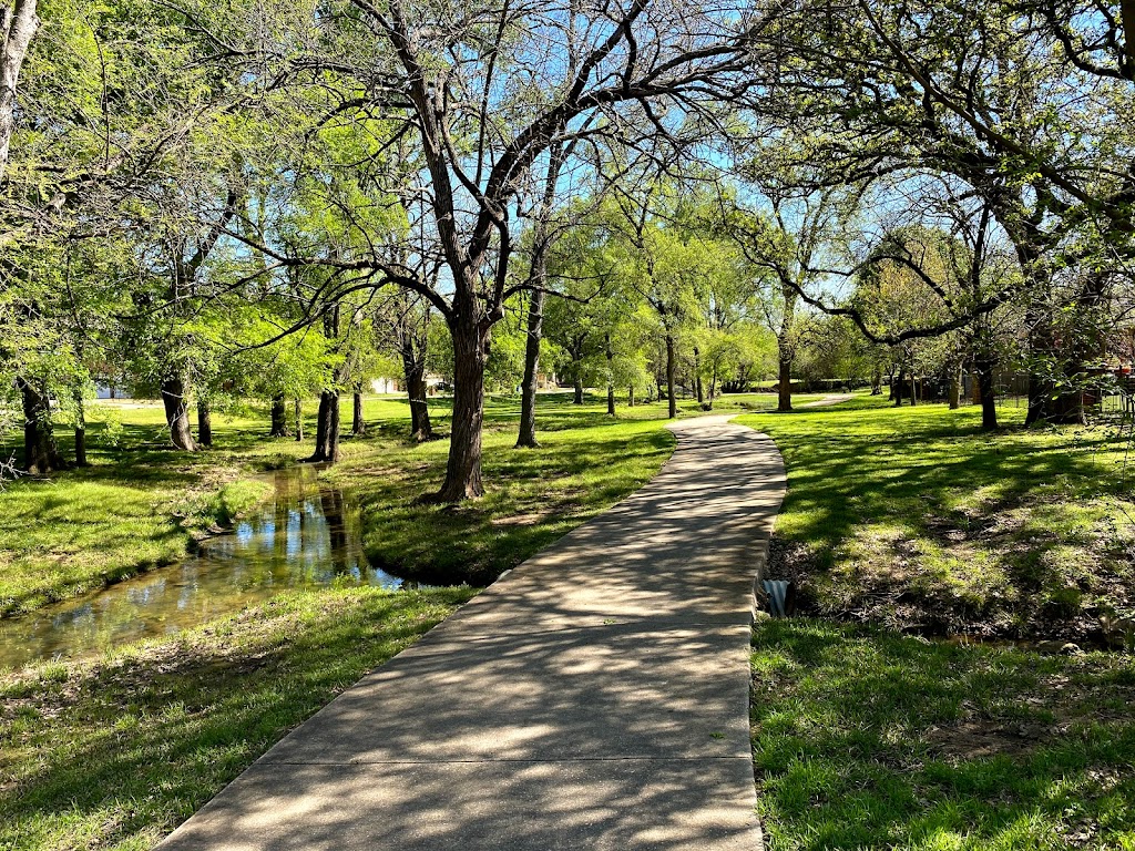 Leonard Johns Park | 1850 Timber Creek Rd, Flower Mound, TX 75028, USA | Phone: (972) 874-6300